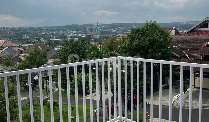 Dijual Rumah di Ketileng Siap Huni 2 lantai ada View dekat Unimus 2