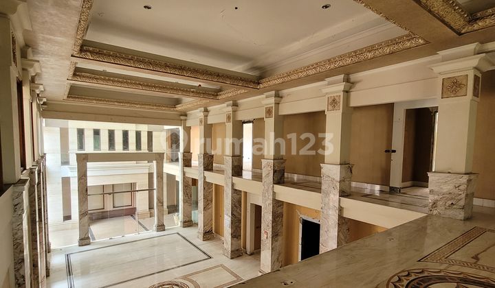 Jual Murah Rumah Mewah Hitung Tanah Di Gajah Mungkur Dekat Akpol Full Marmer 2