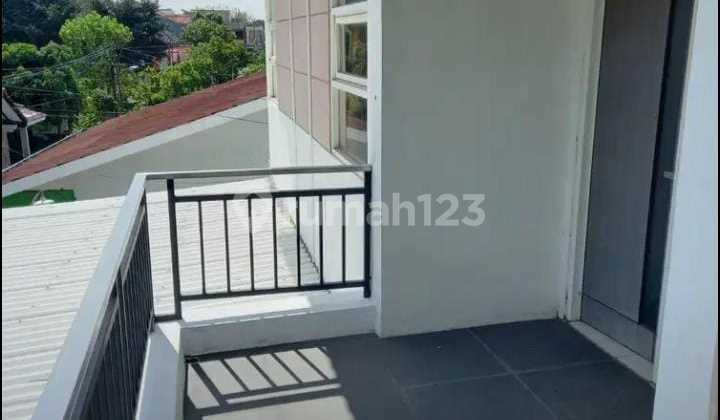 Kos Aktif 2 lantai di Lamper Dekat ke jl Tentara Pelajar