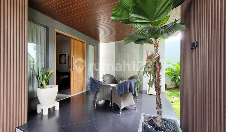 Jual Cepat Mewah Siap Huni Ada Kolam Renang di Cemara Banyumanik