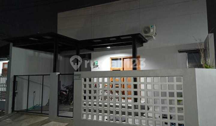 Rumah Disewakan Furnished Di Medoho Indah Gayamsari  2
