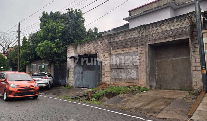 Calculate the land in Kalicari Pedurungan near the Toll and Majapahit gates. 1