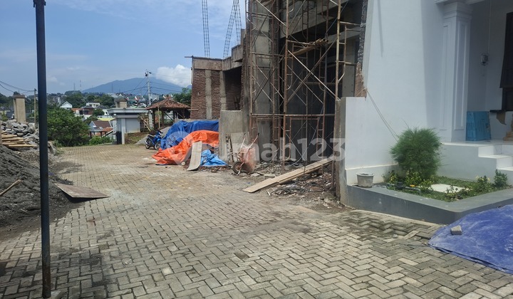 Rumah Baru Jl. Grafika Banyumanik Dekat Rs Banyumanik 2