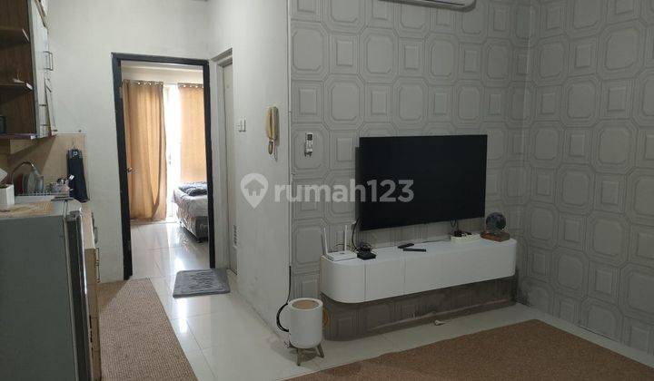 Jual Apartemen Cosmo Residence 1 Bedroom Lantai Tinggi Furnished 2