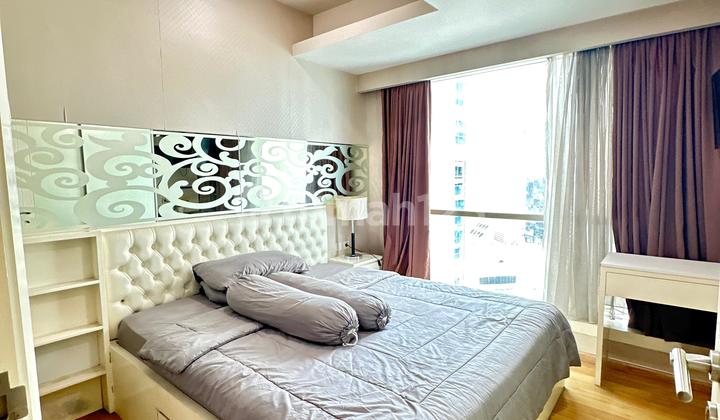 Dijual Apartemen Casa Grande 3 Bedroom Lantai Sedang Furnished