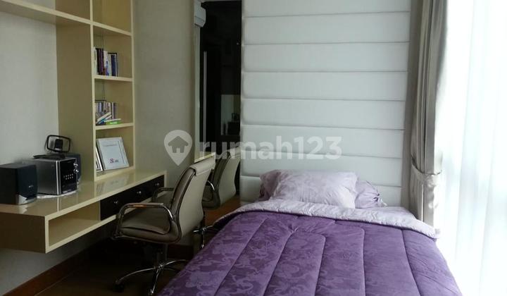 For Rent: Residence 8 Senopati Apartment, 3 Bedrooms, Furnished, Good Condition 2