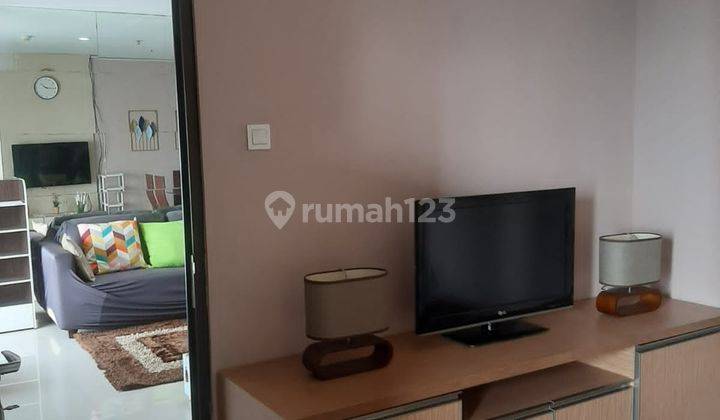 Sewa Apartemen Tamansari Semanggi 2 Bedroom Furnished Bagus 2