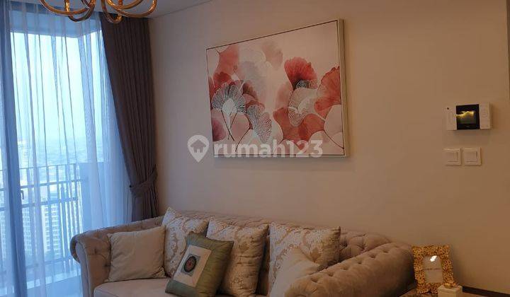 Sewa Apartemen Casa Grande 3 Bedroom Lantai Tinggi Furnished 2