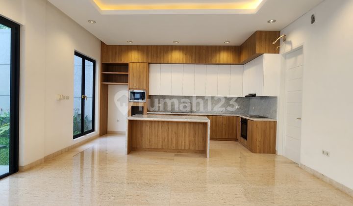 Dijual Rumah Mewah di Cilandak Baru Jadi Bagus dan Nyaman