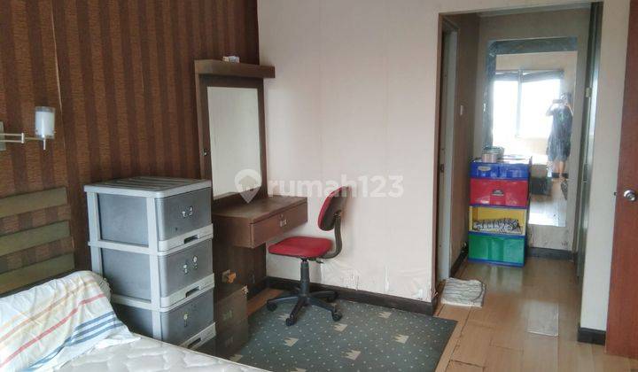 Jual Apartemen Sudirman Park 3+1 Bedroom Lantai Sedang Furnished 2