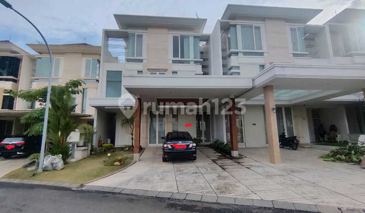 Rumah La Riz Pakuwon Indah Surabaya Barat Murah. Ric.a236