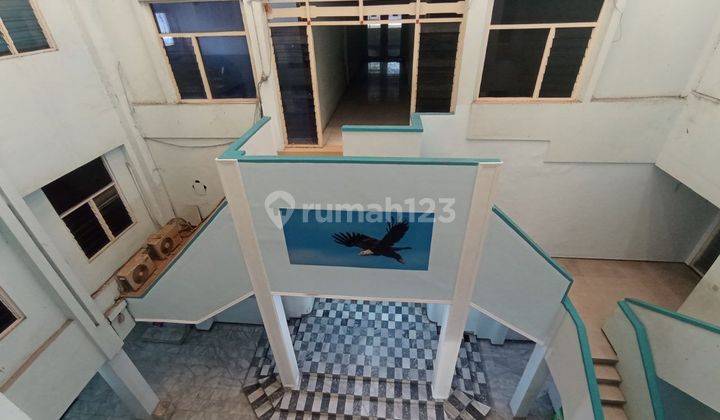 Gedung Ruang Usaha Gubeng Pojok Surabaya Pusat Kota Murah  8