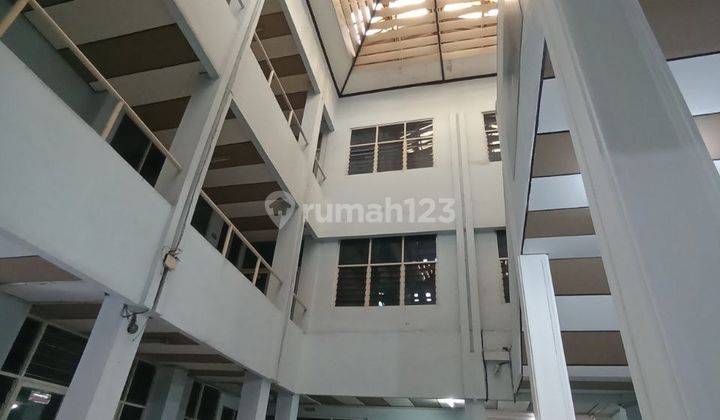 Gedung Ruang Usaha Gubeng Pojok Surabaya Pusat Kota Murah  9