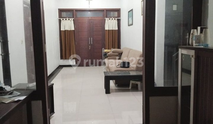 Rumah Semi Furnish Strategis di Soekarno Hatta Malang 2