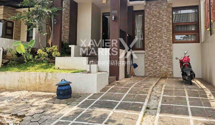 Rumah Semi Furnish Cantik Kualitas Premium di Villa Puncak Tidar Malang 2