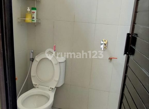 Rumah Semi Furnish Dekat Kampus Brawijaya di Tunggulwulung Malang 8