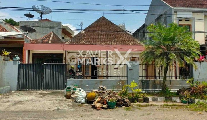 Rumah Strategis Dekat Mall di Jl Mundu Malang 1