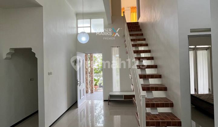 2-Story Fully Furnished House in Patraland Malang 2