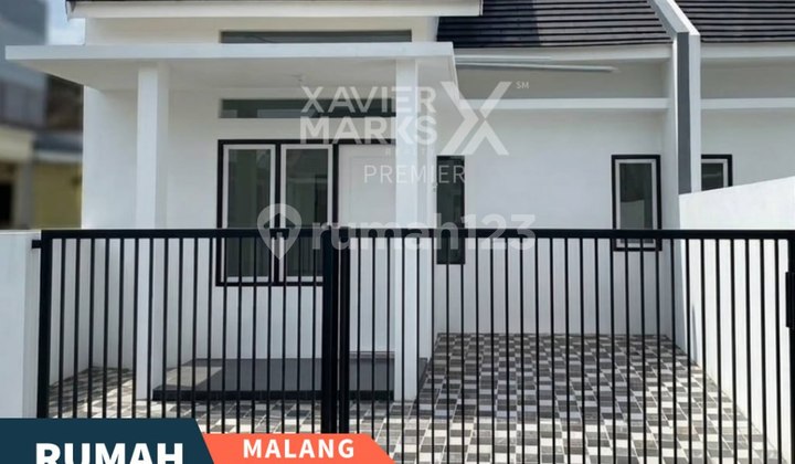 Rumah Hook Bangunan Baru Gress di Sawojajar Malang