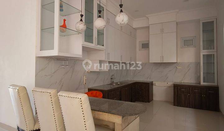 Rumah di Puri Anjasmoro Bagus Full Renovasi Disewakan 2