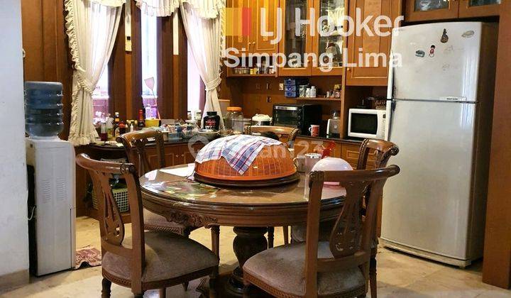 Rumah Mewah Tengah Kota Semarang Furnished 1