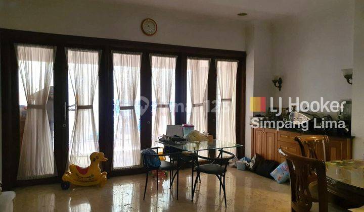 Rumah Mewah Tengah Kota Semarang Furnished 2