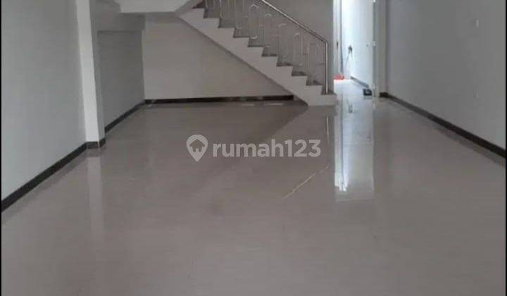 Ruko Siap Huni di Pleburan Raya, Semarang 3