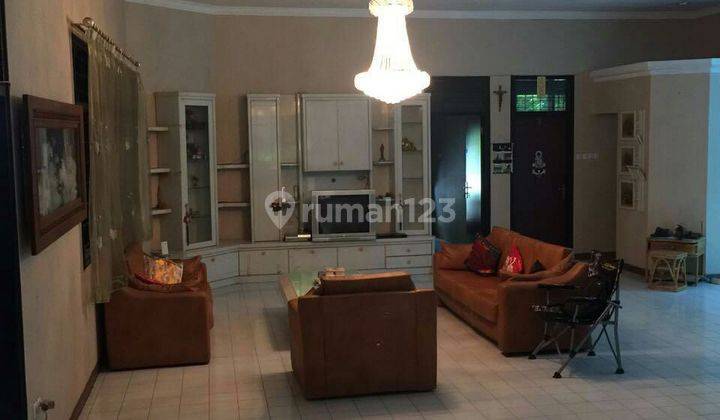 Rumah Bagus Furnished di Gajahmungkur Semarang, Semarang 2