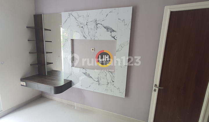 For Rent: Comfortable 3-Story House in Tembalang Area 2