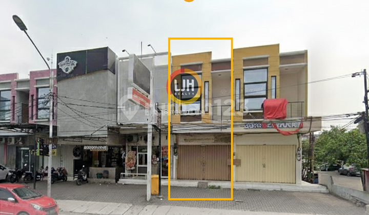 Rent 2-Storey Shop House Ready for Business in Anjasmoro Raya Street Area, West Semarang 1