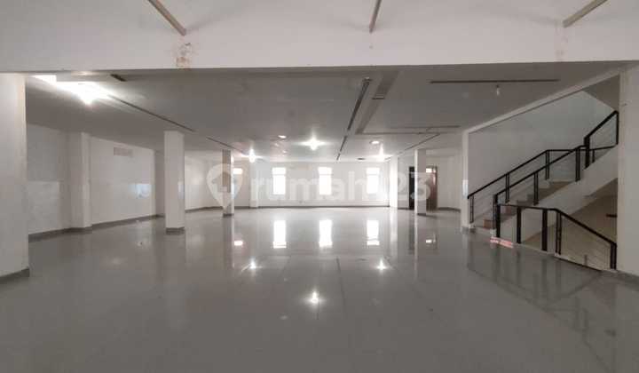 Gedung di Sayap Dago Dekat Boromeus Cocok Untuk Kantor Dan Resto 5