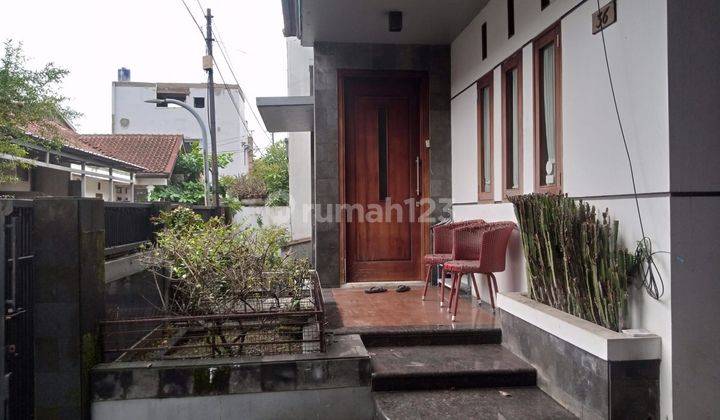 Rumah Bagus di Pusat Kota Sayap Buah Batu Dan Jl Bkr Bandung 2