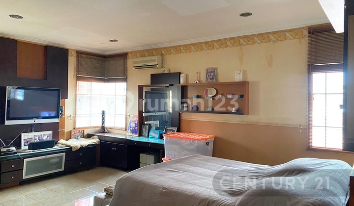 Rumah Mewah di Hoek Sukamulya Indah Pasteur Sukajadi Bandung 2