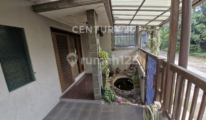 Rumah Hook Rapi & Aman di Taman Holis Indah Thi Bandung