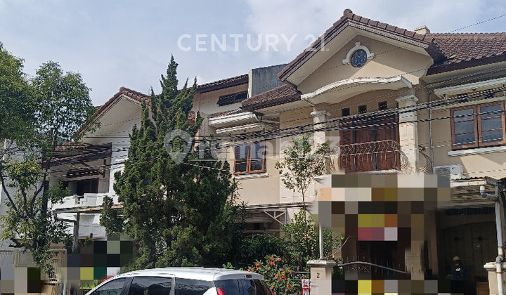Rumah Manis di Batununggal, Siap Pakai, Jalan Lebar