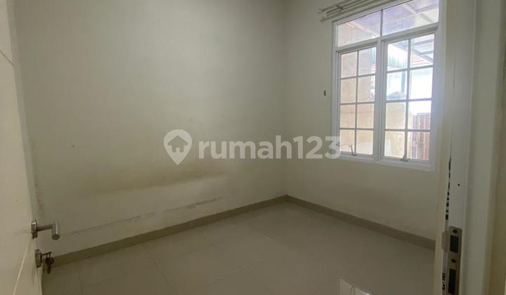 Di jual rumah daerah villa indah permai bekasi Dekat stasiun Tdk banjir Di jual rumah daerah villa indah permai bekasi Dekat stasiun Tdk banjir