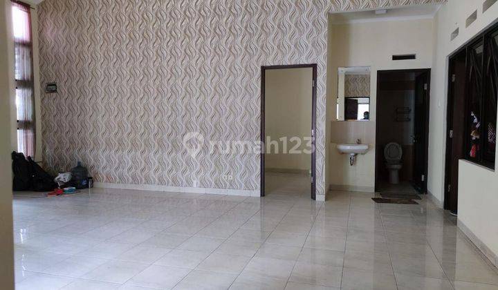 Di sewakan Rumah di Aralia harga 53 jt thn 2