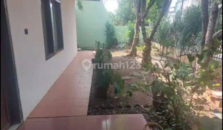 di jual rumah daerah billymoon duren sawit Jakarta Timur  2