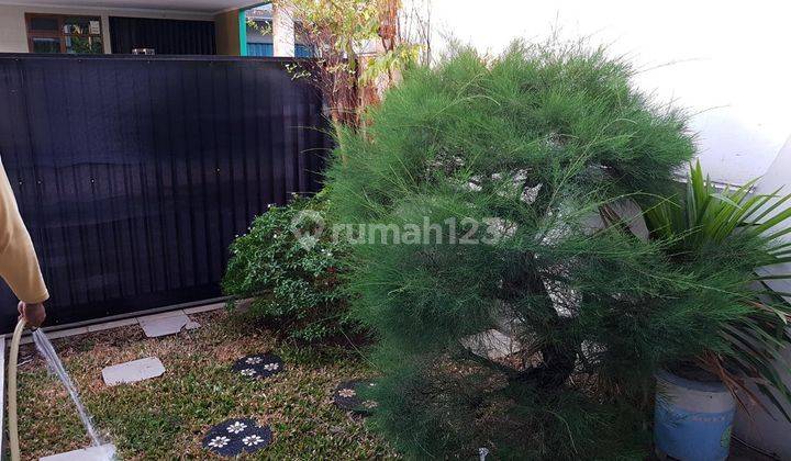 di Jual Rumah Daerah Taman Modern  2