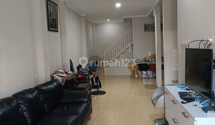 Dijual Rumah Minimalis Baru Renov 2,5 Lantai di Harapan Indah Dekat St John 1