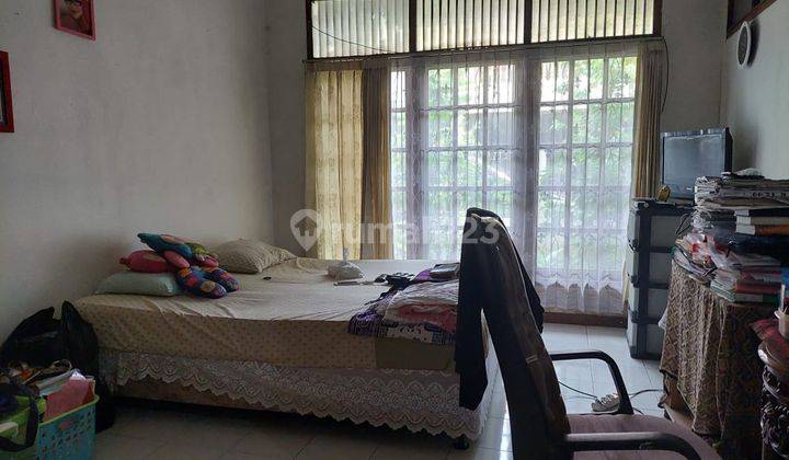 Rumah terawat siap huni di Cempaka Putih Timur 2