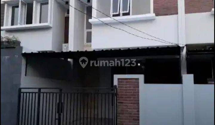 di Jual Rumah Daerah Jatiwaringin Pondok Gede 1