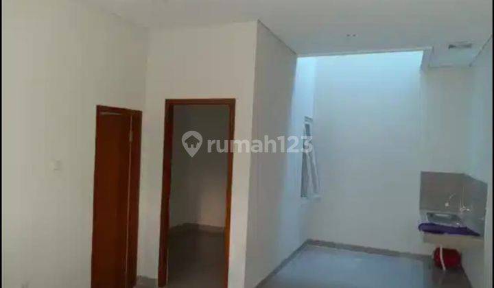 di Jual Rumah Daerah Jatiwaringin Pondok Gede 2