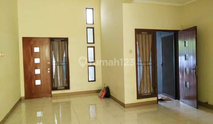 Dijual Rumah Bagus Sudah Renovasi di Cluster Aralia Harapan Indah Bekasi Barat 1