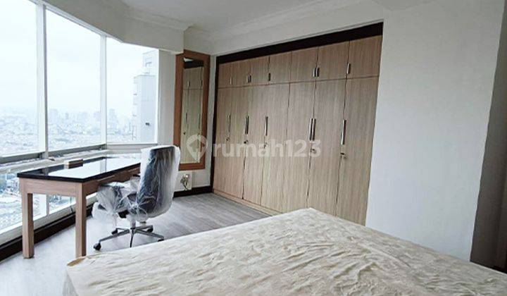 Taman Anggrek Condominium Fully Furnished Brand New 2 Bedrooms 88m2, High Floor 2