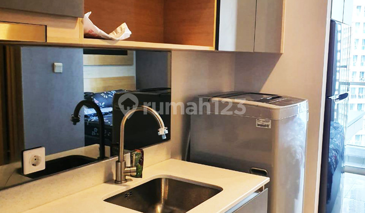 Taman Anggrek Residences Tipe Studio 1 Bedroom Fully Furnished, Pool View 2