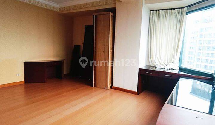 Taman Anggrek Condominium, 3 Bedroom 146m2, High Floor, Semi Furnished 2