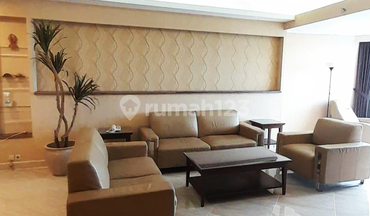 For Rent 175M Per Year 3 Bedroom, Fully Furnished, Low Floor, Taman Anggrek Condominium
