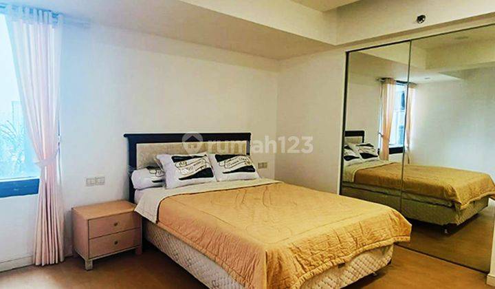 Taman Anggrek Condominium 2 Kamar Tidur, Fully Furnished, Hadap Kolam Renang 2