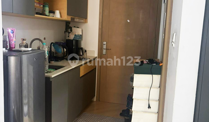 Dijual 650Juta 1 Bed Tipe Studio, Semi Furnished, Taman Anggrek Residences 2